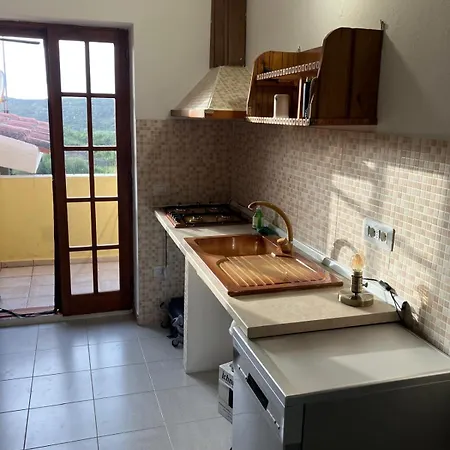 Accessible 300 Meters From The Sea Lu Pultiddolu